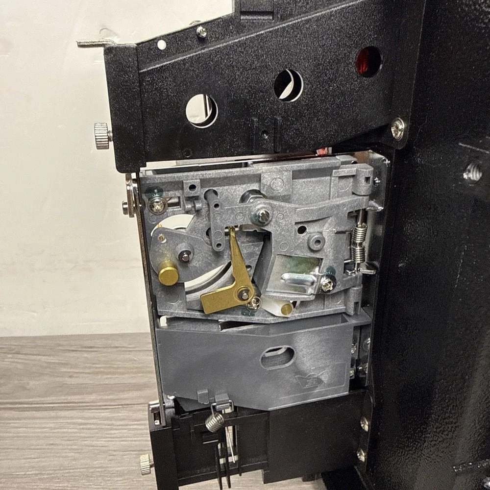 Arcade Iron Door with 0.25 Cents Coin Mech Mechanism For Coin Operated Games